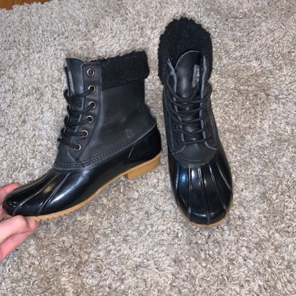 G.H. Bass & Co. Shoes - Bass Black Duck Boots Women's Size 7
